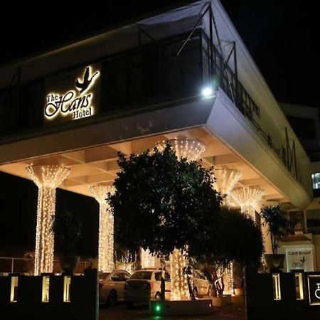 The Hans Hotel Hubli Bagian luar foto